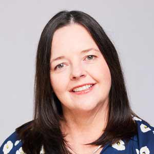 Laura Johannsen Headshot