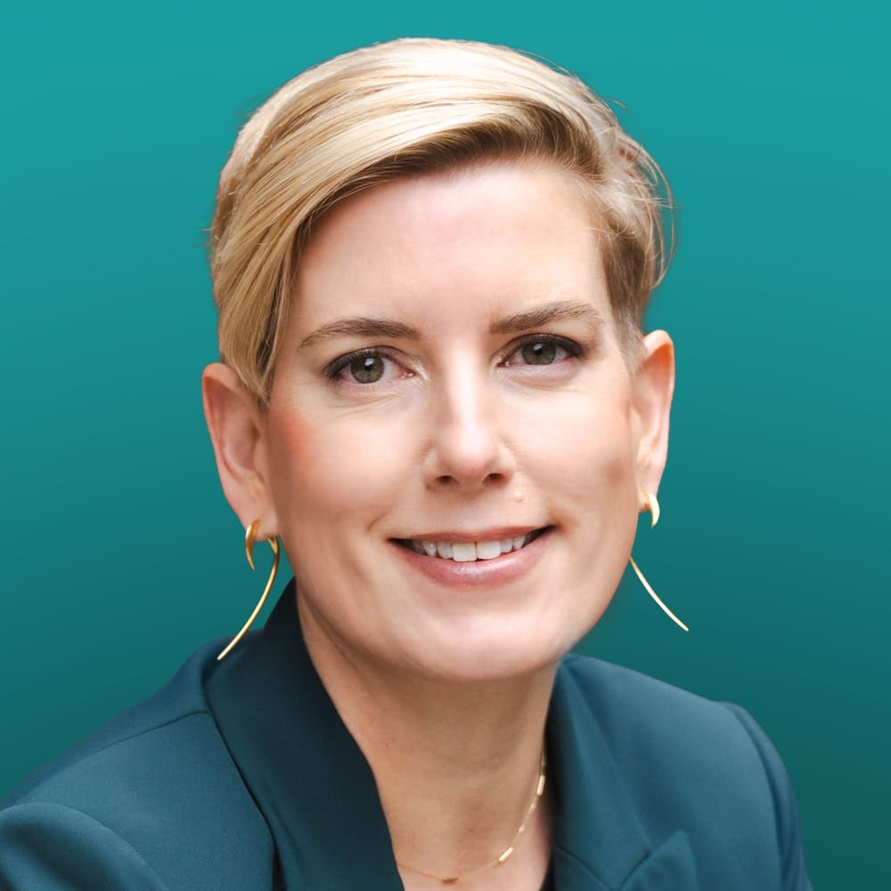 Janel Simms headshot